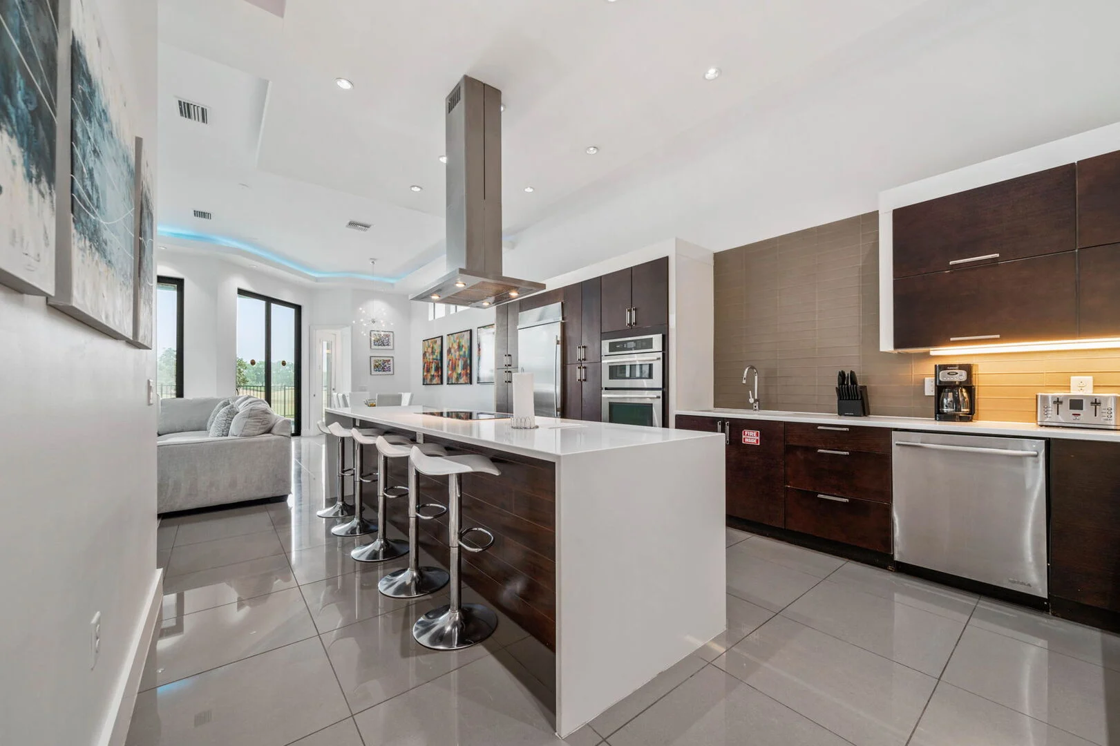 Estate Interior